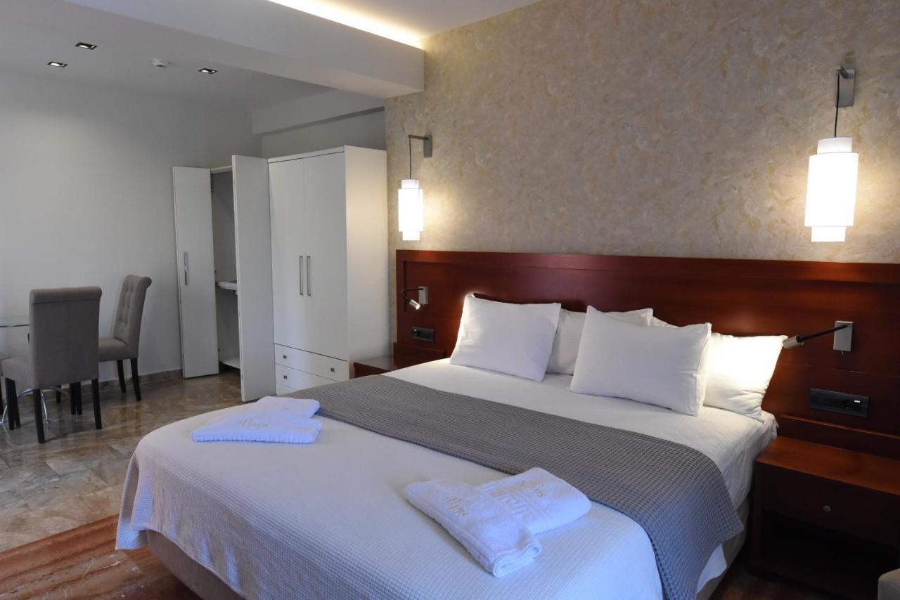 Viaros Hotel Apartments Tolón Exterior foto
